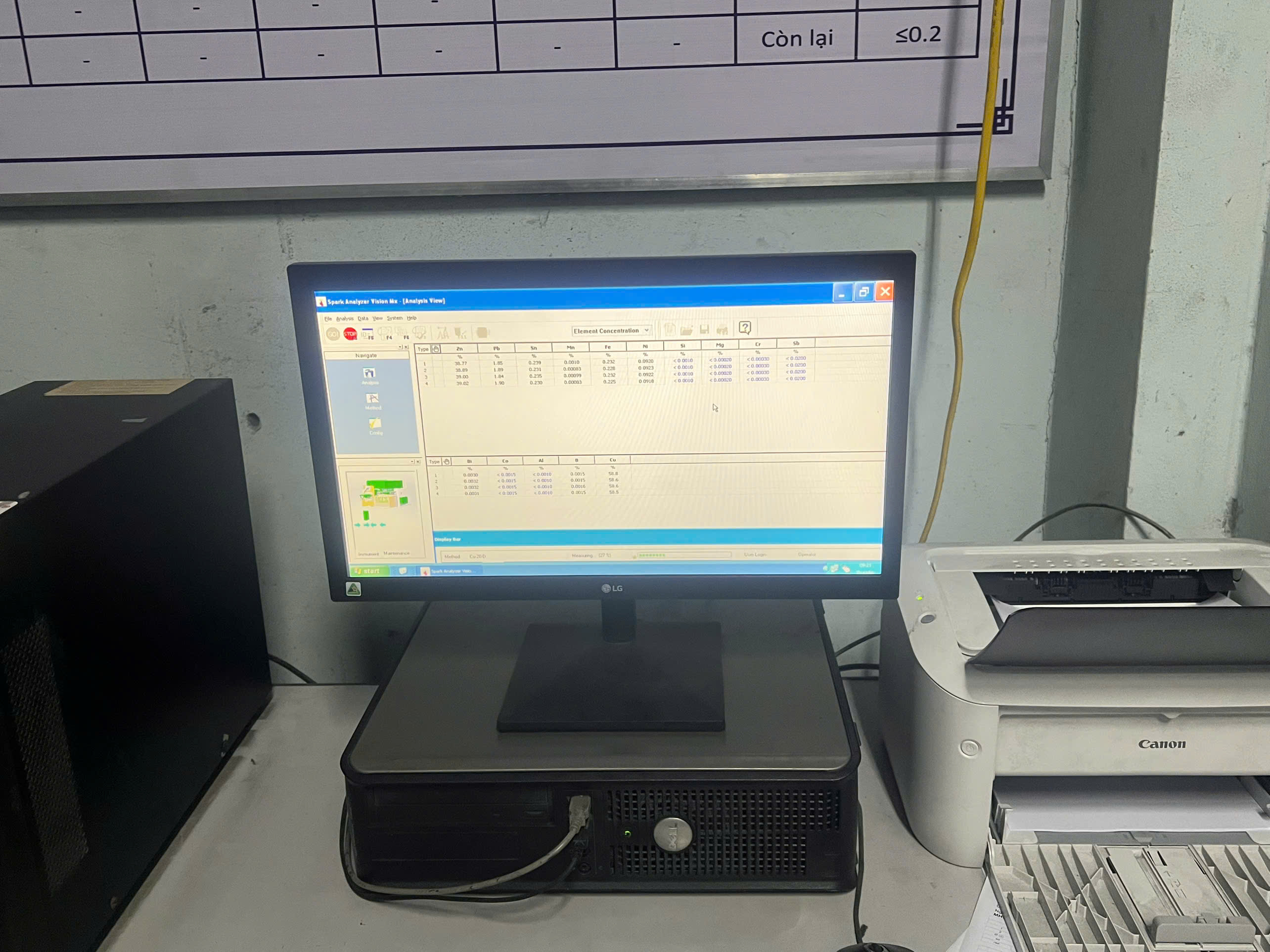 Metal Analyzer machine 2.jpg